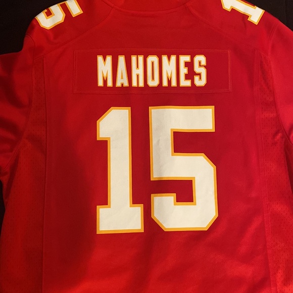 Patrick Mahomes jersey - Picture 6 of 7